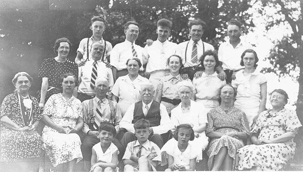 Wilford, Alice, Catherine, Uncle Doctor, Edith, Douglas, Betty, others