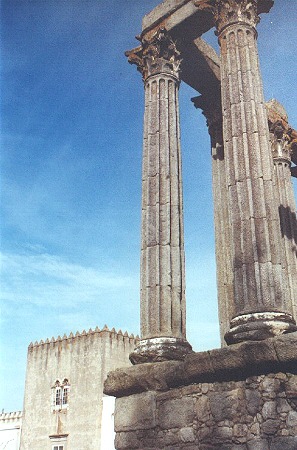 Evora